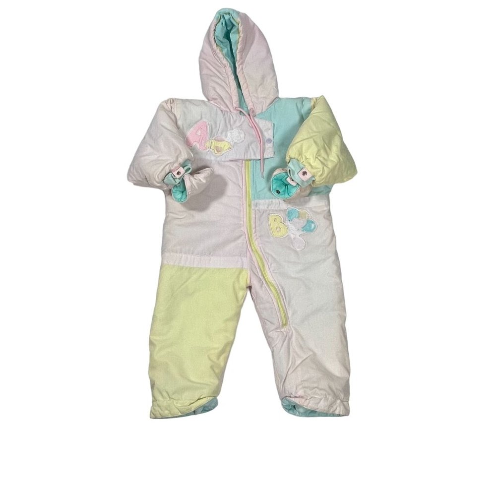 Baby‎ Gitano Snow Suit Size 24T Pastel colors snap on mittens full zip hooded